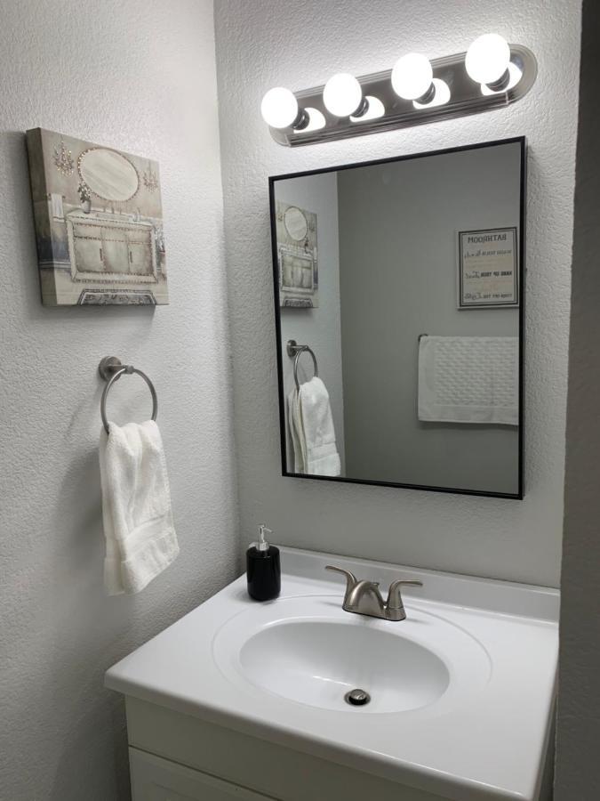 Traveler Stay Eagle Pass Extérieur photo